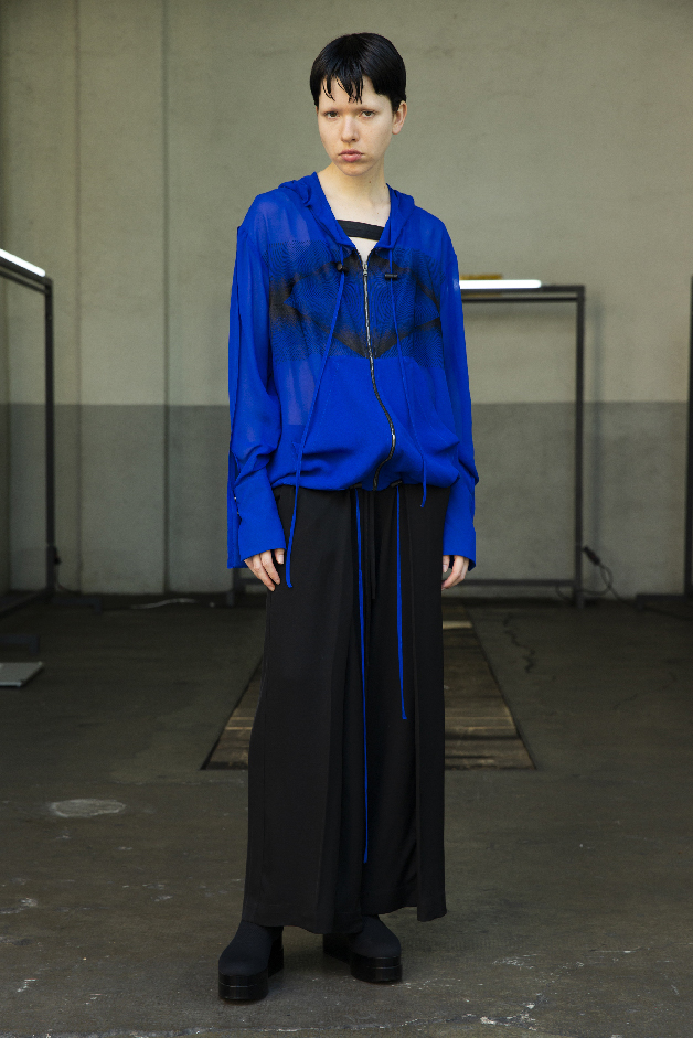 maglia - top - pantaloni - collezione primavera estate 2019