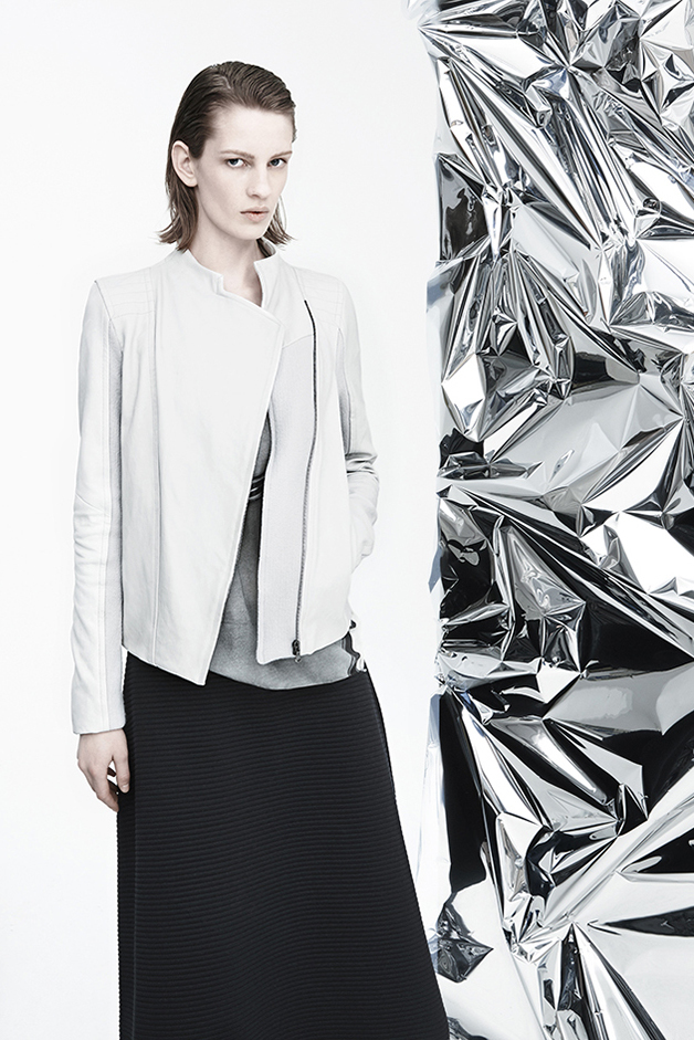 leather jacket macro bubbles print t-shirt bubble prints sandra kennel roque fall winter 2015 collection