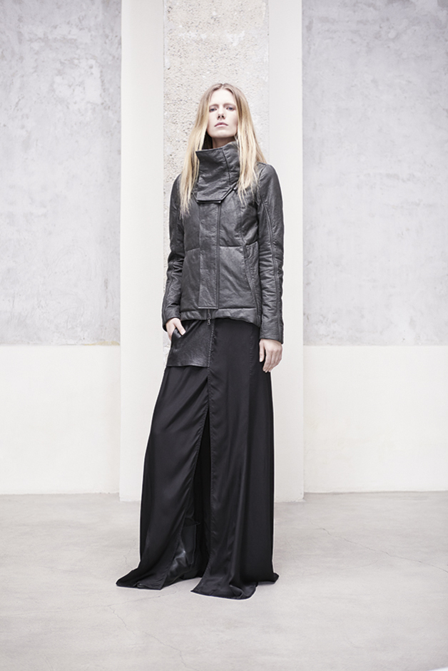 GIUBBOTTO PELLE ABITO INSERTO PELLE SPACCO LEGGING COLLEZIONE ILARIA NISTRI AUTUNNO INVERNO 2013-2014 