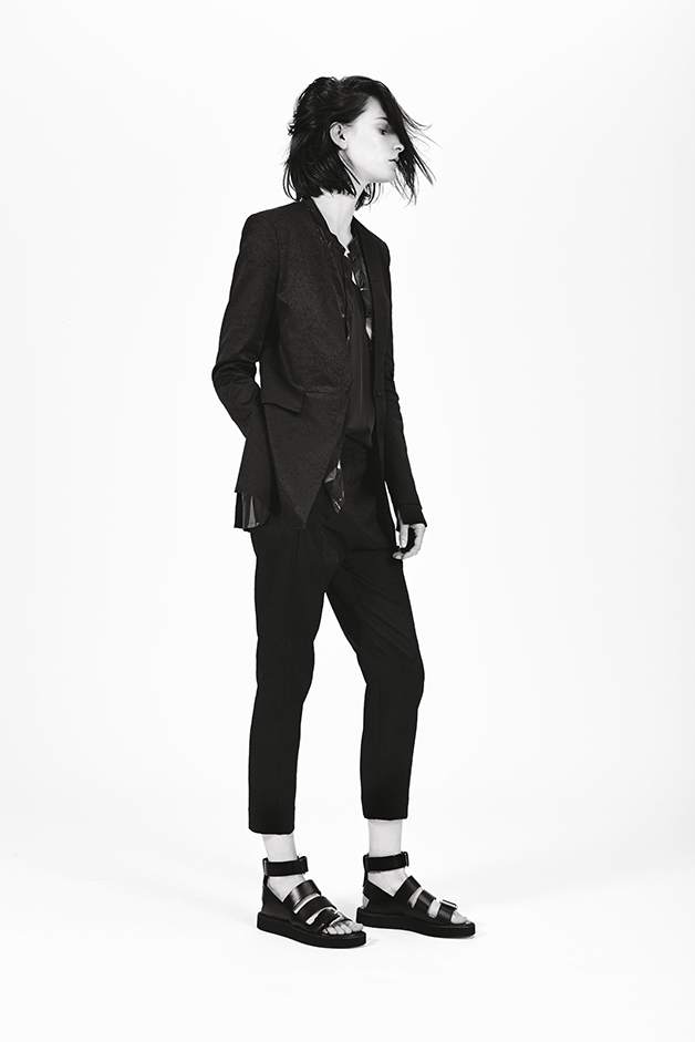 LEATHER BLAZER  |  ‘FACETED III’ PRINT BLOUSE  |  TOP  |  PANTS