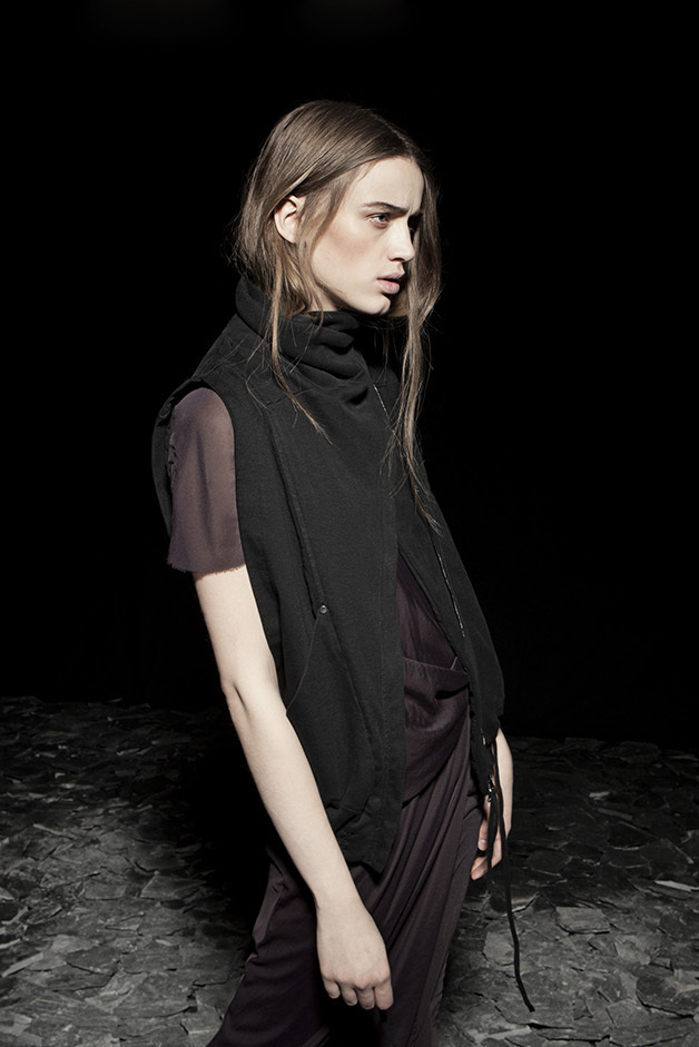GILET T-SHIRT SKIRT LEGGING COLLECTION ROQUE FALL WINTER 2014-2015 