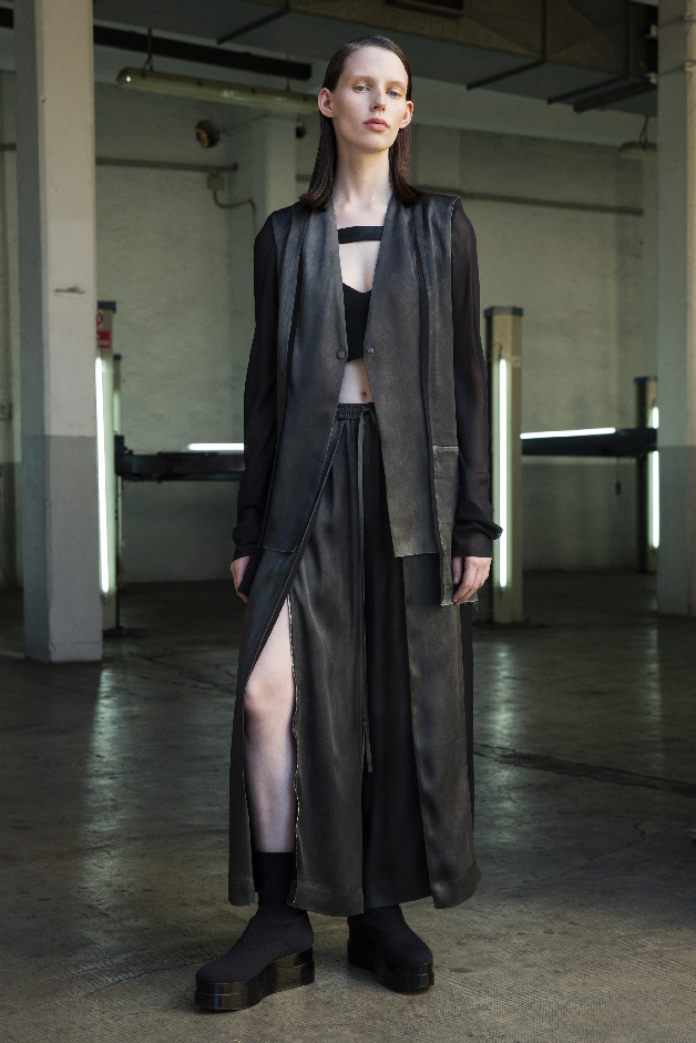 giacca - top - pantaloni - collezione primavera estate 2019
