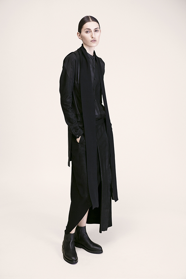 scarf leather blouse leather skirt ilaria nistri fall winter 2015 collection