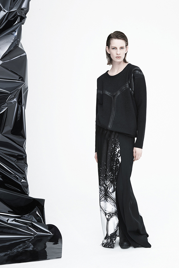 macro bubbles print sweater bubbles print skirt bubble prints sandra kennel roque fall winter 2015 collection