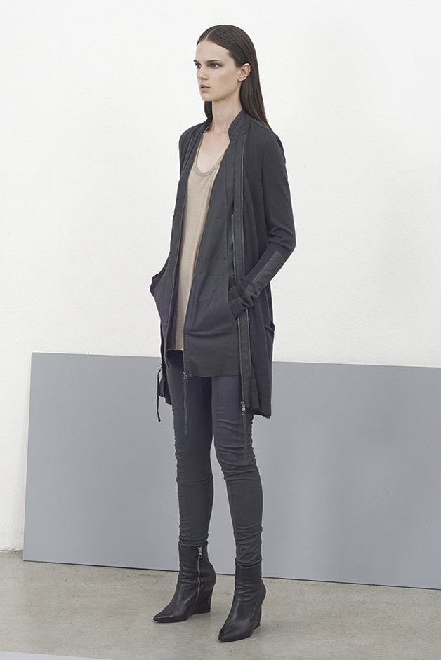 LONG LEATHER JACKET TANK TOP LEGGINGS COLLECTION ILARIA NISTRI PRE|VIEW SPRING SUMMER 2014 SS14 