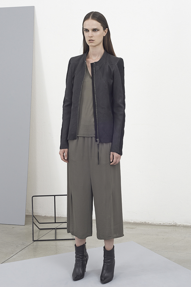 LEATHER JACKET T-SHIRT PANTS COLLECTION ILARIA NISTRI PRE|VIEW SPRING SUMMER 2014 SS14 