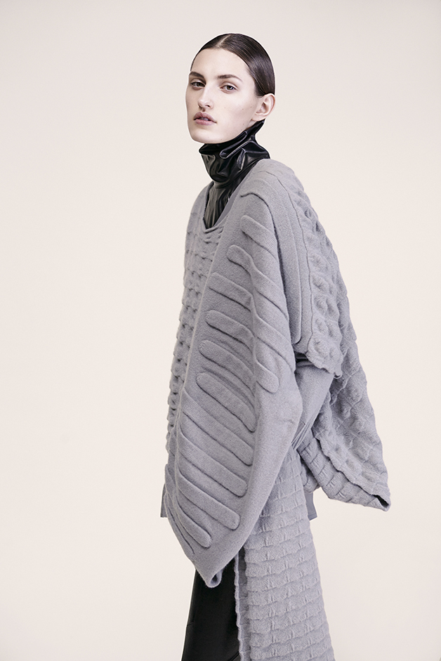 sweater scarf leather top leather leggings ilaria nistri fall winter 2015 collection