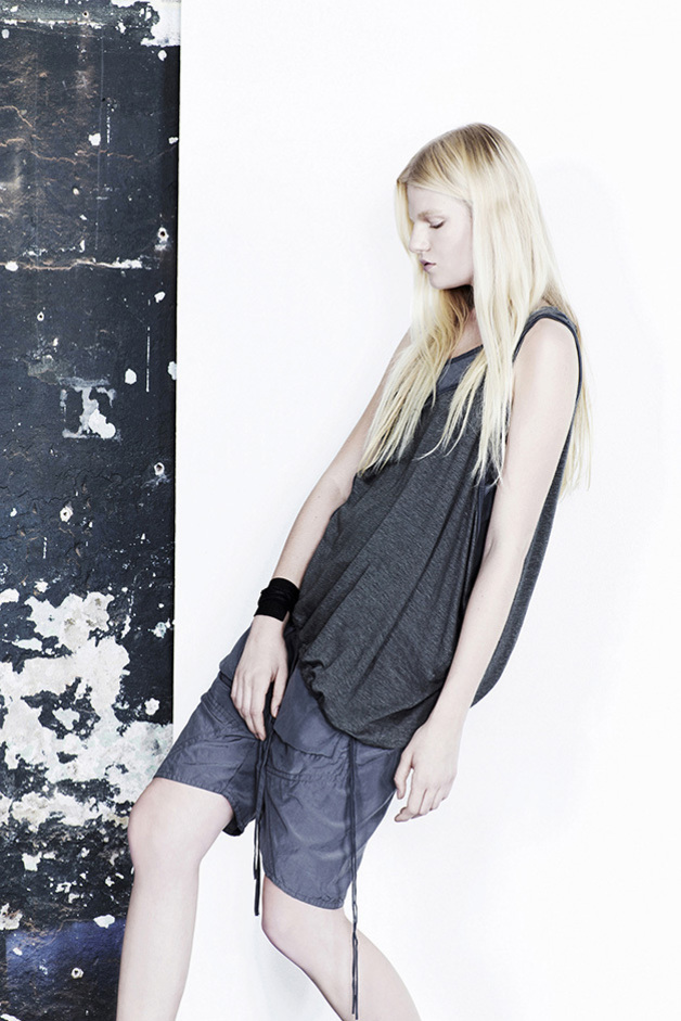 BRACELET SHORTS TOP ROQUE COLLECTION SPRING SUMMER 2014 CONTEMPORARY DAYWEAR LINE 