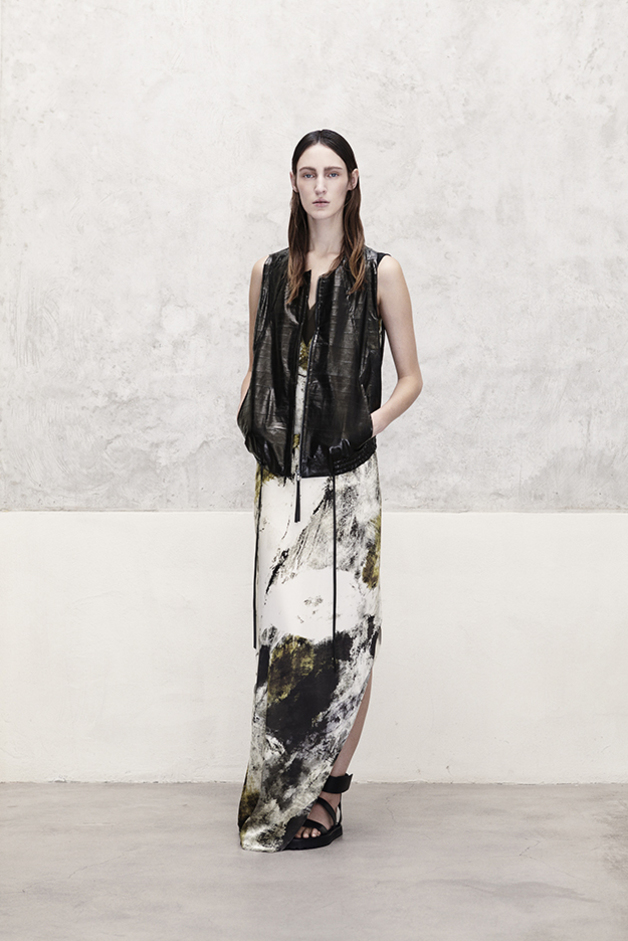 EEL LEATHER GILET DRESS PRINT LICHEN BRUSH COLLECTION ILARIA NISTRI SPRING SUMMER 2014 SS14 MODEL FRANZI MUELLER 