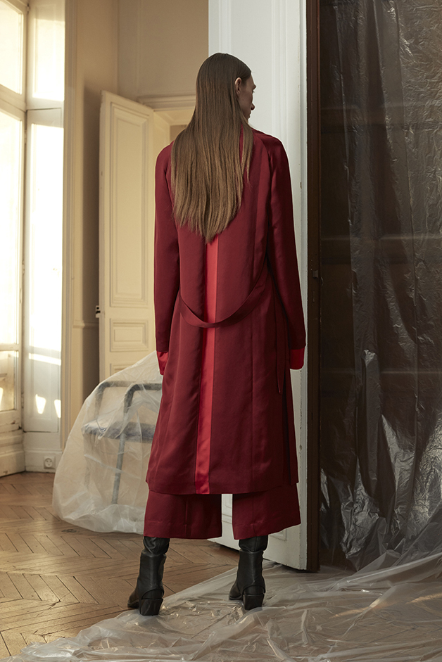 COAT - PANTS - BLOUSE - GAITERS - ILARIA NISTRI FALL WINTER 2018 COLLECTION