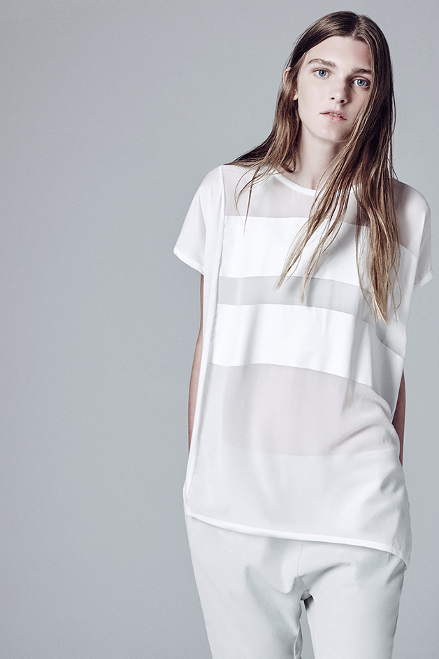 T-SHIRT STAMPA “DOPPIA STRISCIA” TOP PANTALONI