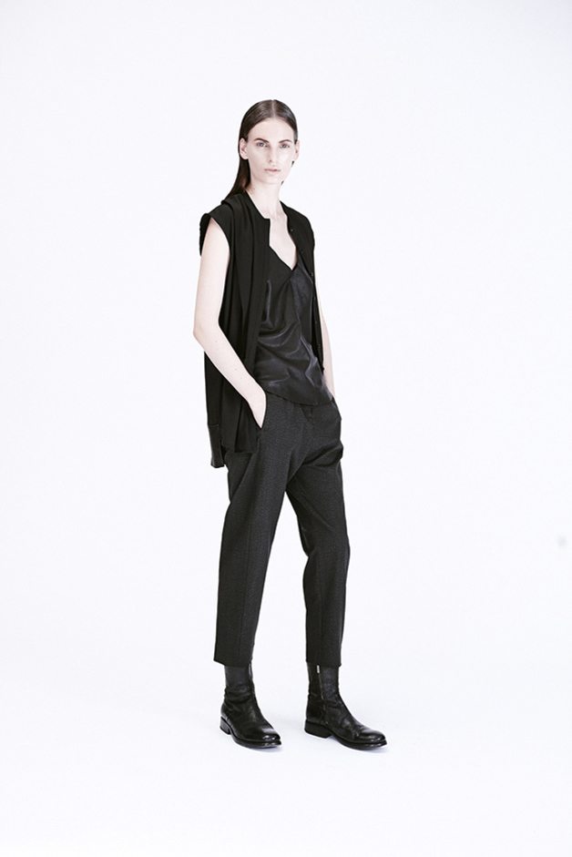 BLOUSE LEATHER TOP PANTS ILARIA NISTRI PREVIEW PRE|VIEW COLLECTION SPRING SUMMER 2015 SS15 