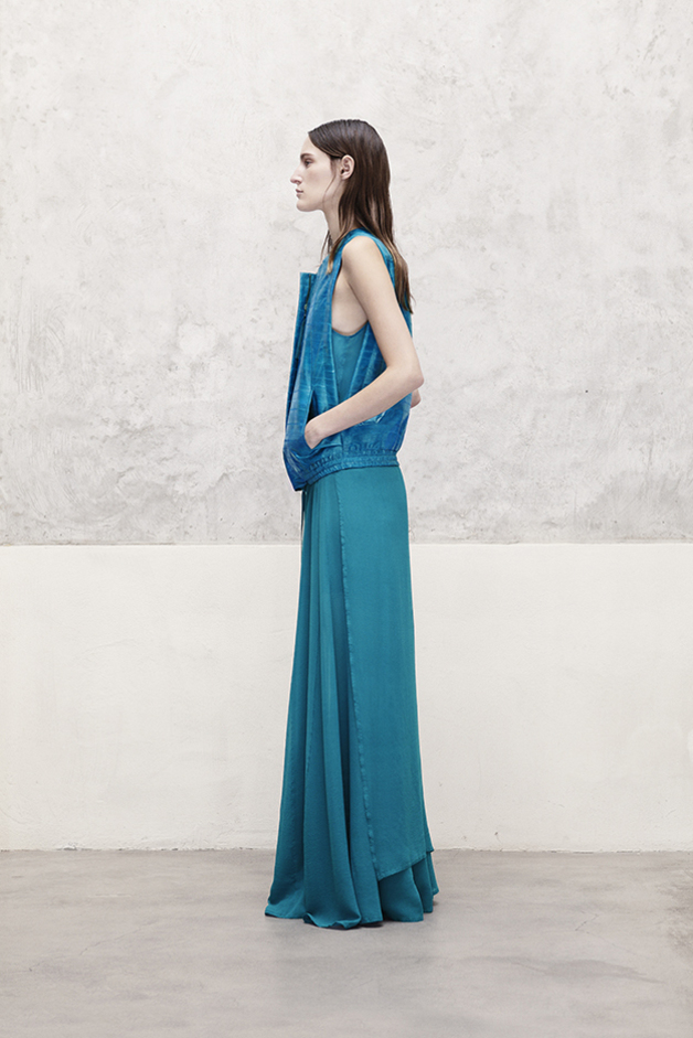 EEL LEATHER GILET TOP SKIRT SHORTS COLLECTION ILARIA NISTRI SPRING SUMMER 2014 SS14 MODEL FRANZI MUELLER 