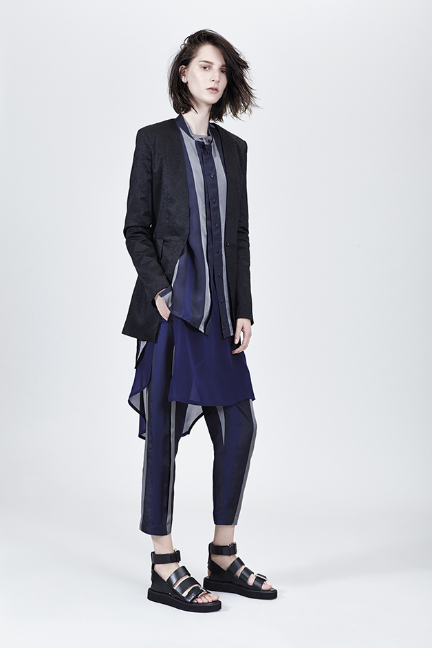 BLAZER  |  BLOUSE  |  TOP  |  PANTS
