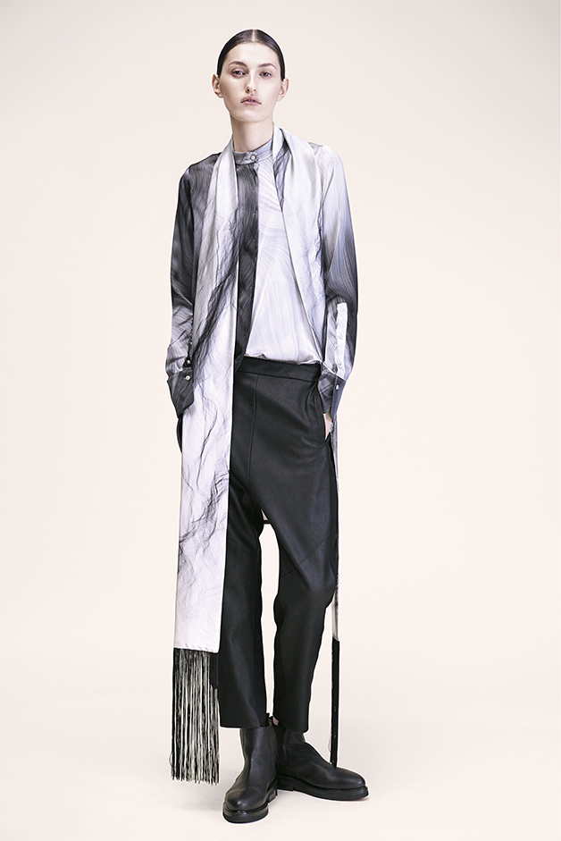 print scarf print blouse leather pants schwarm print andreas nicolas fischer ilaria nistri fall winter 2015 collection